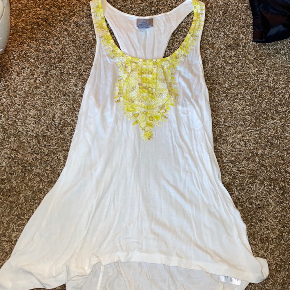 White tank